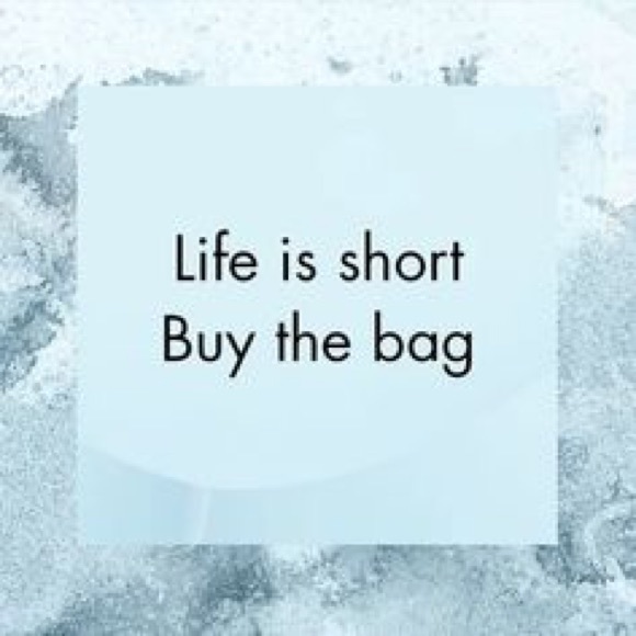 Meet your Posher, Mary - Picture 1 of 8